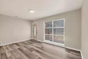 4120 Wind River Dr, Dallas, TX 75216 - Photo 8