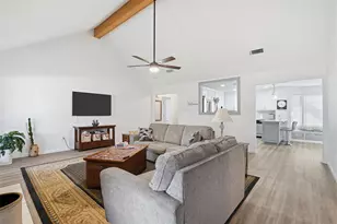 685 Cardinal Ridge Rd, Burleson, TX 76028 - Photo 16