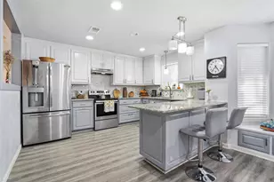 685 Cardinal Ridge Rd, Burleson, TX 76028 - Photo 8