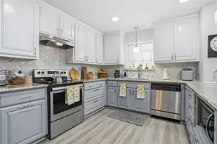 685 Cardinal Ridge Rd, Burleson, TX 76028 - Photo 10