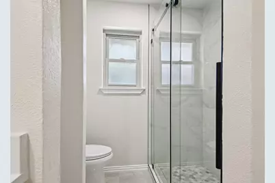 2106 Avalon Lane, Arlington, TX 76014 - Photo 14