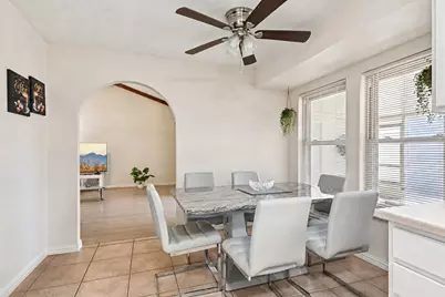 2106 Avalon Lane, Arlington, TX 76014 - Photo 4