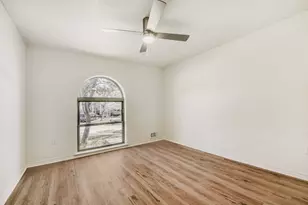 13123 Roaring Springs Ln, Dallas, TX 75240 - Photo 20