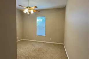 3916 Shepherd, Balch Springs, TX 75180 - Photo 10