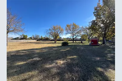 3916 Shepherd, Balch Springs, TX 75180 - Photo 26