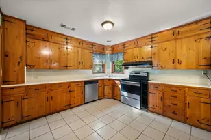 308 N 4th St, Wortham, TX 76693 - Photo 16