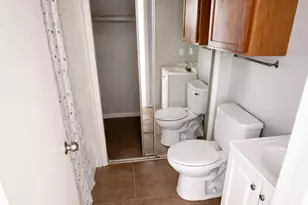 9823 Walnut St, Dallas, TX 75243 - Photo 4