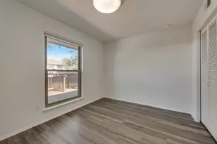 13737 Flagstone Ln, Dallas, TX 75240 - Photo 24