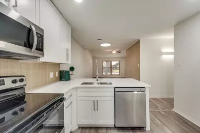 13737 Flagstone Lane, Dallas, TX 75240 - Photo 14