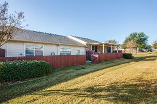 237 Heritage Hill Dr, Lewisville, TX 75067 - Photo 24