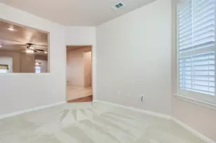 237 Heritage Hill Dr, Lewisville, TX 75067 - Photo 6