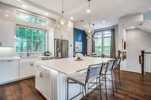 1976 Kessler Heights Ln, Dallas, TX 75208 - Photo 12