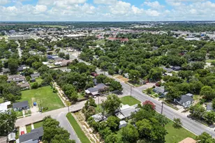 1320 S 26th St, Waco, TX 76706 - Photo 18