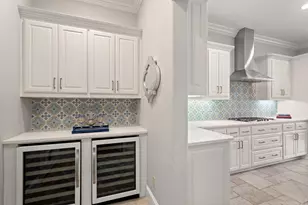 8718 Rexford Dr, Dallas, TX 75209 - Photo 14