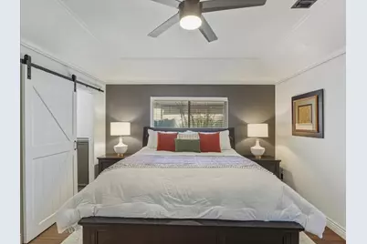 1662 Watson Road, Fort Worth, TX 76103 - Photo 16