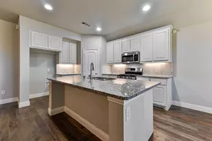 1404 Macaw Ct, Little Elm, TX 75068 - Photo 14