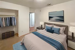 925 Manning St, Grand Prairie, TX 75051 - Photo 6