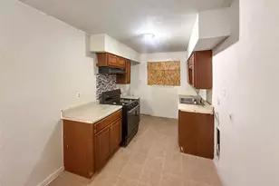 925 Manning St, Grand Prairie, TX 75051 - Photo 12