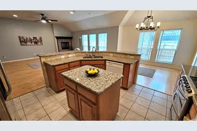 7529 Whitestone Ranch Road, Benbrook, TX 76126 - Photo 12