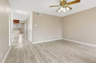 1805 W Spring Creek Pkwy, Plano, TX 75023 - Photo 6