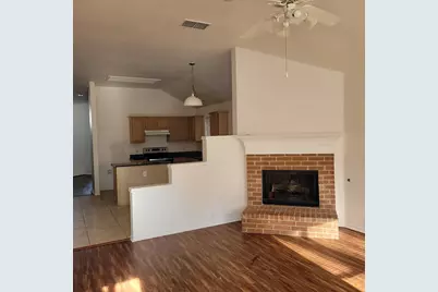 825 Stafford Station Drive, Saginaw, TX 76131 - Photo 6