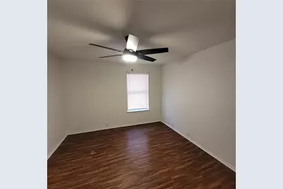 825 Stafford Station Drive, Saginaw, TX 76131 - Photo 12