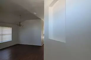 825 Stafford Station Dr, Saginaw, TX 76131 - Photo 2