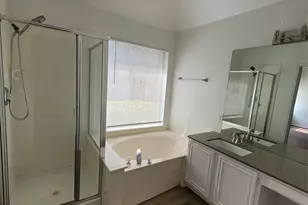 825 Stafford Station Dr, Saginaw, TX 76131 - Photo 14