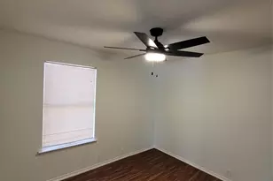 825 Stafford Station Dr, Saginaw, TX 76131 - Photo 8