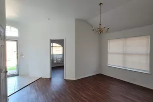 825 Stafford Station Dr, Saginaw, TX 76131 - Photo 6