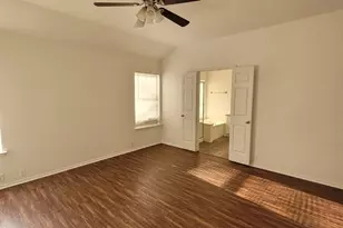 825 Stafford Station Dr, Saginaw, TX 76131 - Photo 10