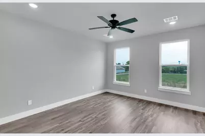 704 N Church Street, Ferris, TX 75125 - Photo 14