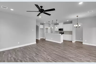 704 N Church Street, Ferris, TX 75125 - Photo 10