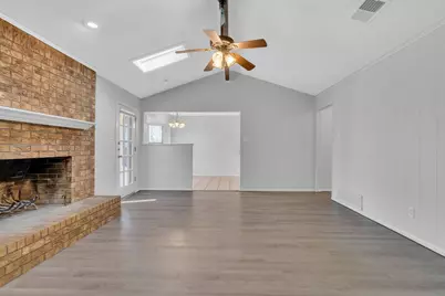 1713 Sagebrush Trail, Grapevine, TX 76051 - Photo 8