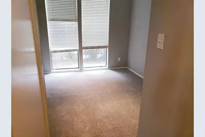 2002 N Fitzhugh Avenue #1, Dallas, TX 75204 - Photo 6