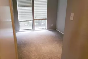 2002 N Fitzhugh Ave, Dallas, TX 75204 - Photo 6