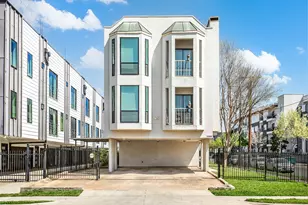 2002 N Fitzhugh Ave, Dallas, TX 75204 - Photo 1