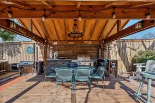 2609 Ramblewood Dr, Carrollton, TX 75006 - Photo 32