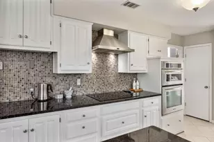 2609 Ramblewood Dr, Carrollton, TX 75006 - Photo 8