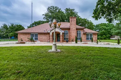 3040 Woodglen Drive, Commerce, TX 75428 - Photo 1