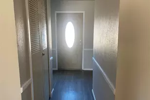 1133 Tahoe Dr, Lewisville, TX 75067 - Photo 2