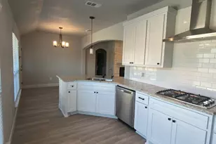 217 Birchwood St, Azle, TX 76020 - Photo 18