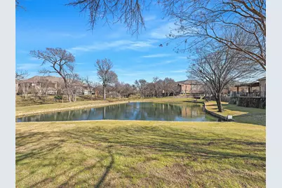 2813 Troutt Drive, Carrollton, TX 75010 - Photo 30