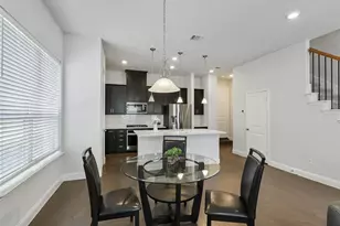 2813 Troutt Dr, Carrollton, TX 75010 - Photo 8