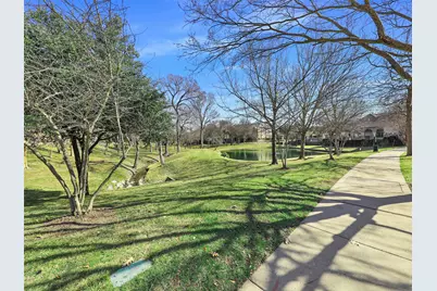 2813 Troutt Drive, Carrollton, TX 75010 - Photo 28