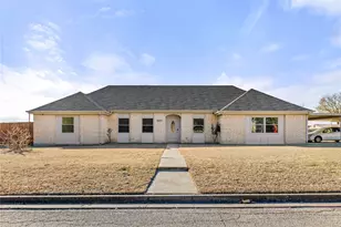 1000 La Villeta St, Mexia, TX 76667 - Photo 1