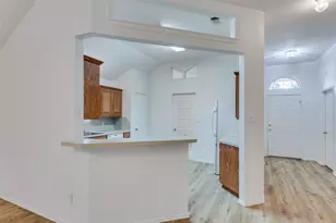 10837 Braemoor Dr, Fort Worth, TX 76052 - Photo 10