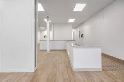 204 S Main Street, Cleburne, TX 76033 - Photo 6