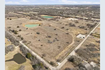 825 County Road 404, Alvarado, TX 76009 - Photo 10