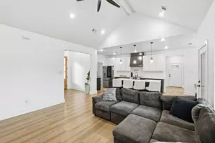 1404 17th St, Bridgeport, TX 76426 - Photo 8